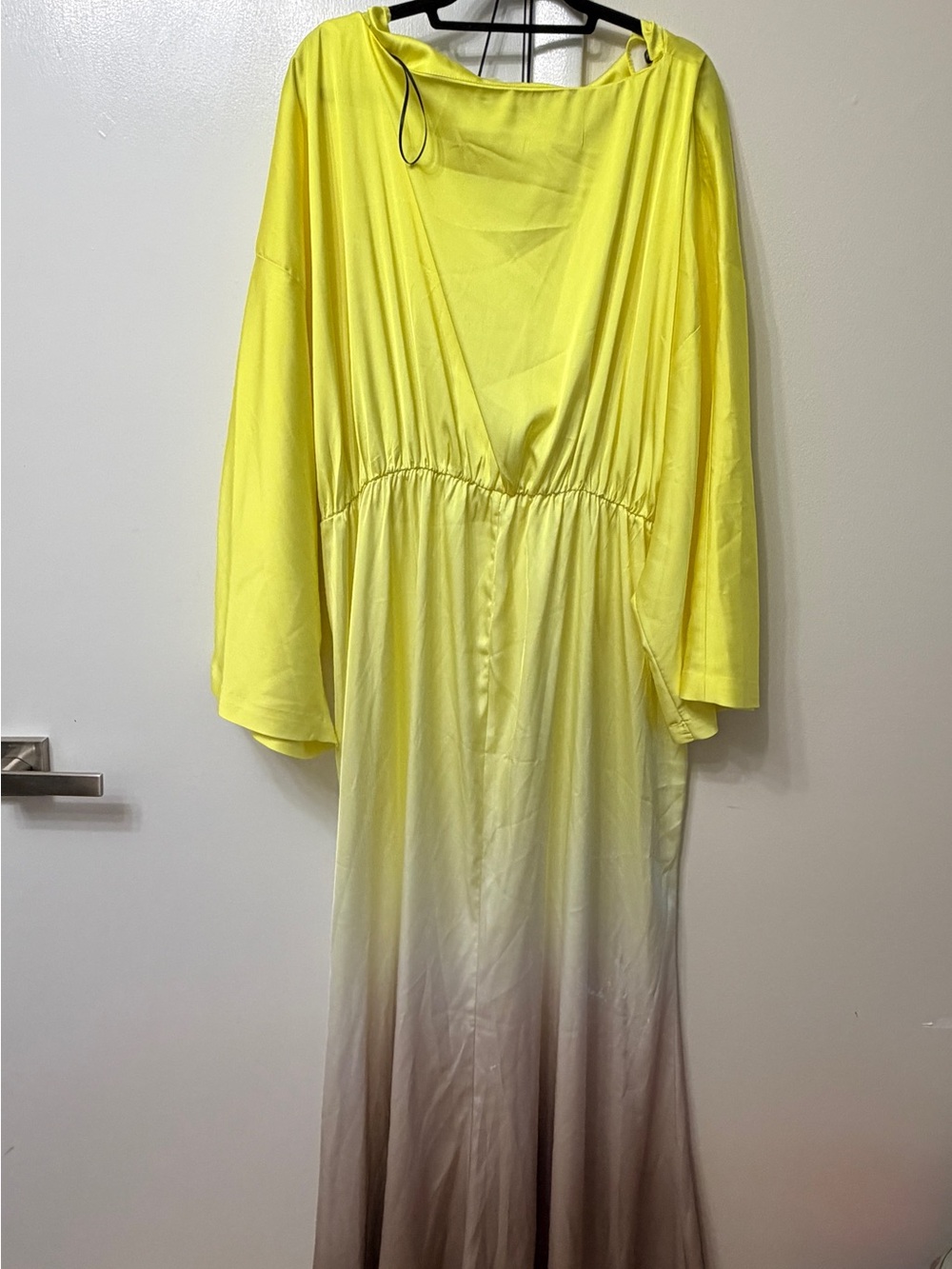 H&M Yellow and Cream Twist-Front Maxi Dress - Picture 2 of 4